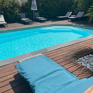 le-synaya.fr-provencehotel.com/